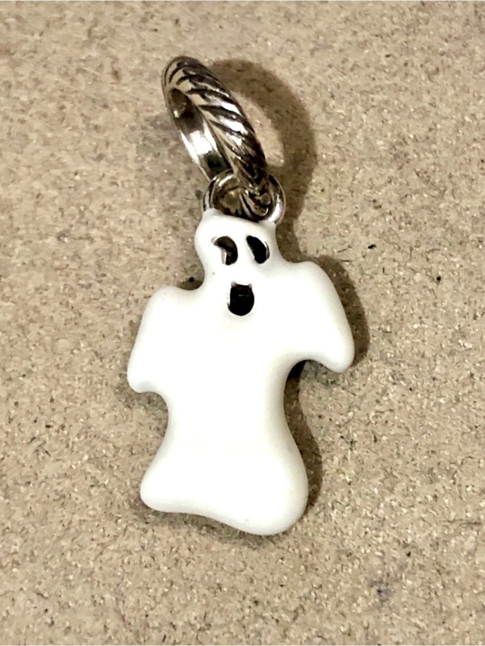 🎃Listing! 🆕 Brighton Ghost charm Enameled in white & black on both sides